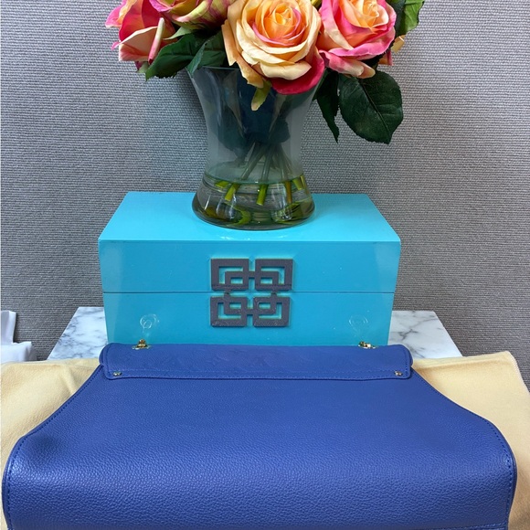 NWOT Louis Vuitton Periwinkle Blue Monogram Empreinte Leather St Germain Bag - Picture 11 of 16